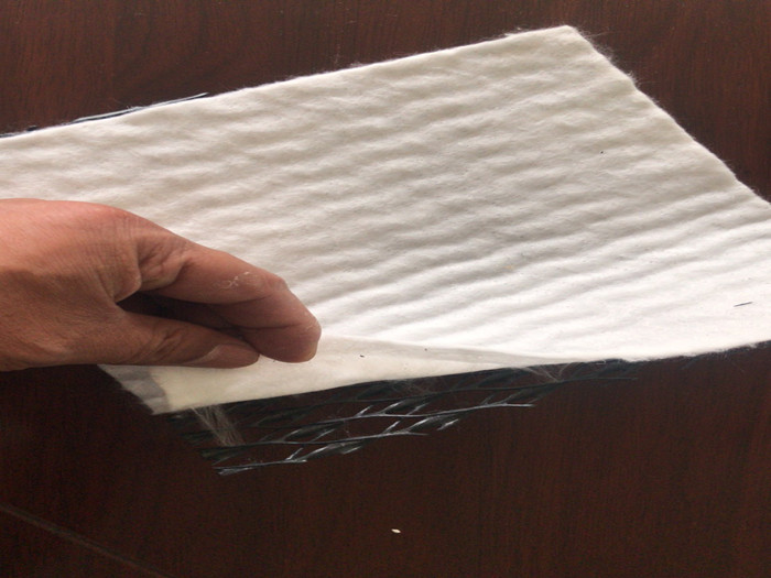 三維復(fù)合排水網(wǎng)作用及性能