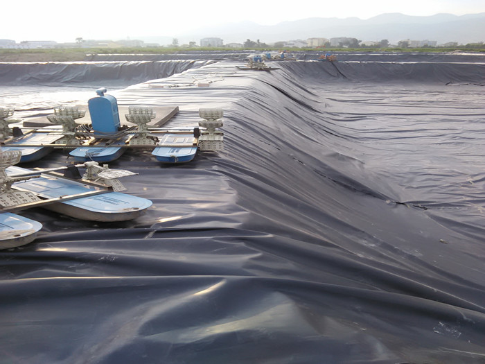 養(yǎng)殖防滲膜貴嗎？